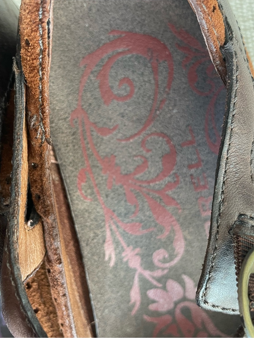 Merrell Plaza Mary Jane T-Strap Dark Spice Suede
Shoe - Picture 9 of 10